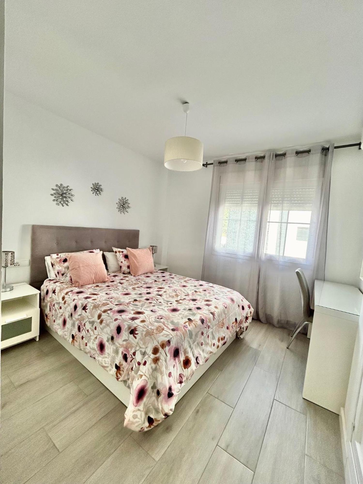 Appartement Tulipanes - Parking Privado